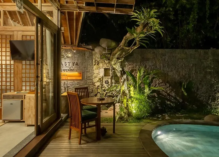 Villa Agastya *